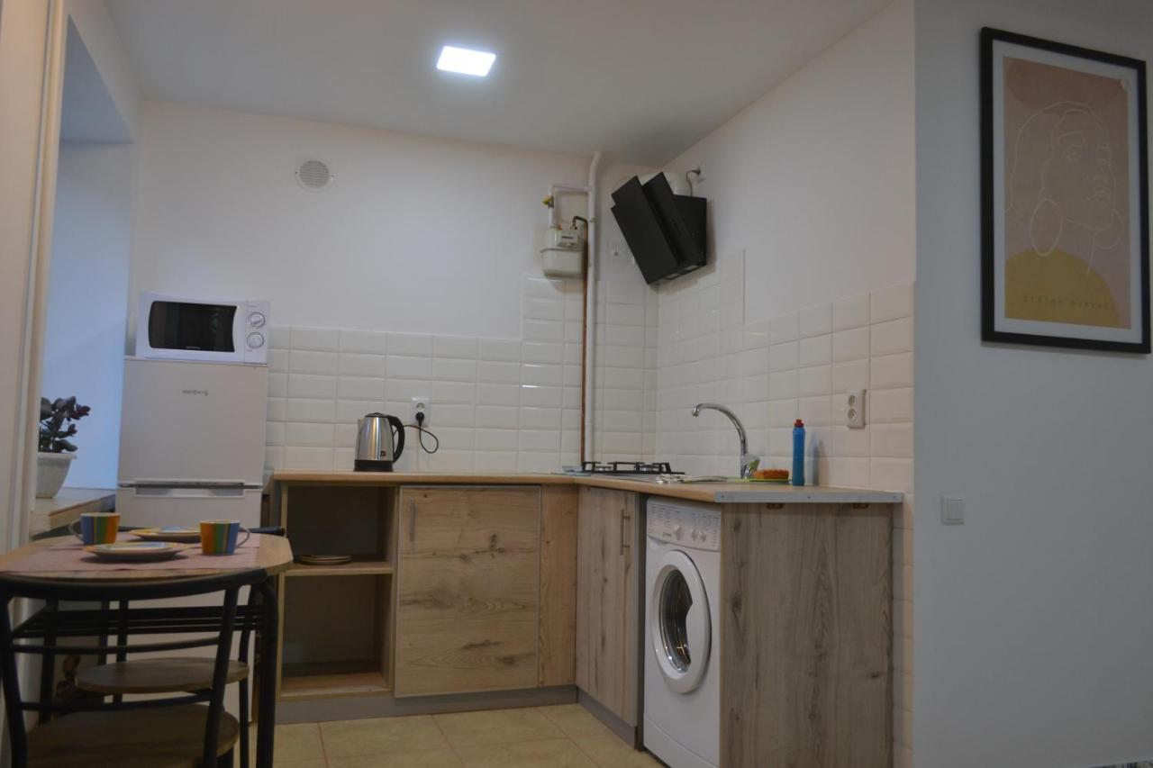Smart Apartment เตอร์โนปิล ภายนอก รูปภาพ